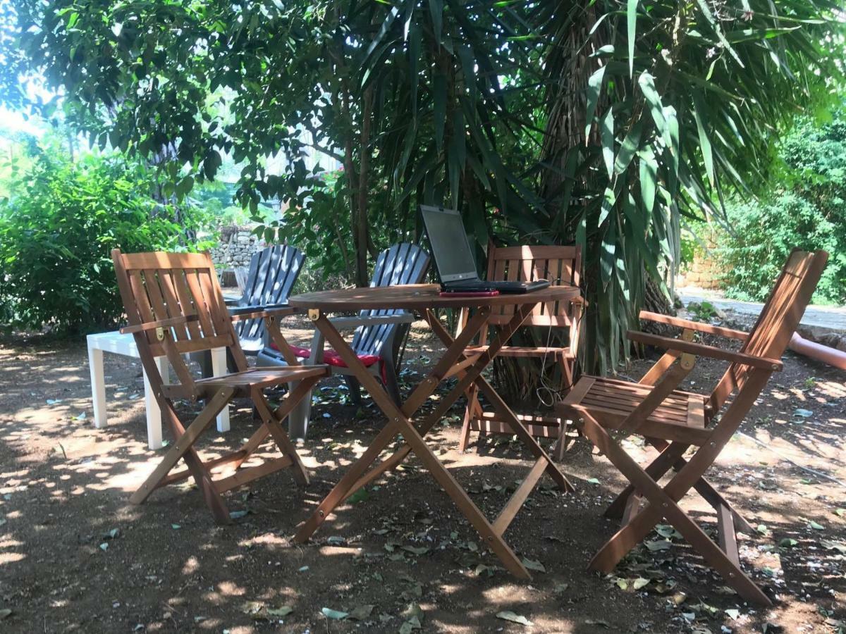 Villa Miccoli Apartments Ceglie Messapica Pokoj fotografie